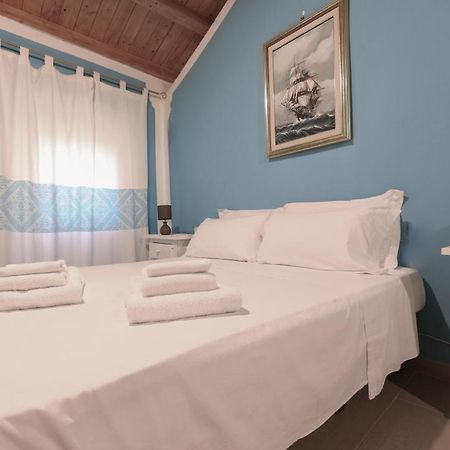 Hôtel Welcomely - S'Apposentu à Bosa Extérieur photo
