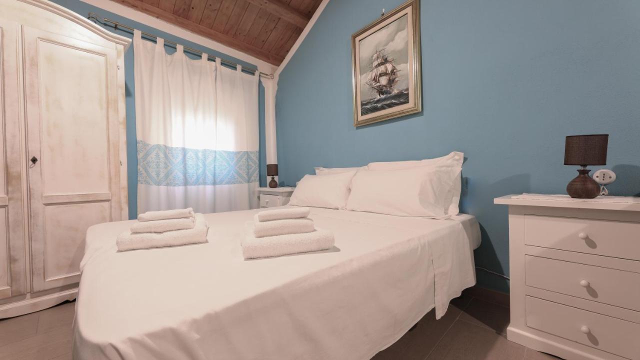 Hôtel Welcomely - S'Apposentu à Bosa Extérieur photo